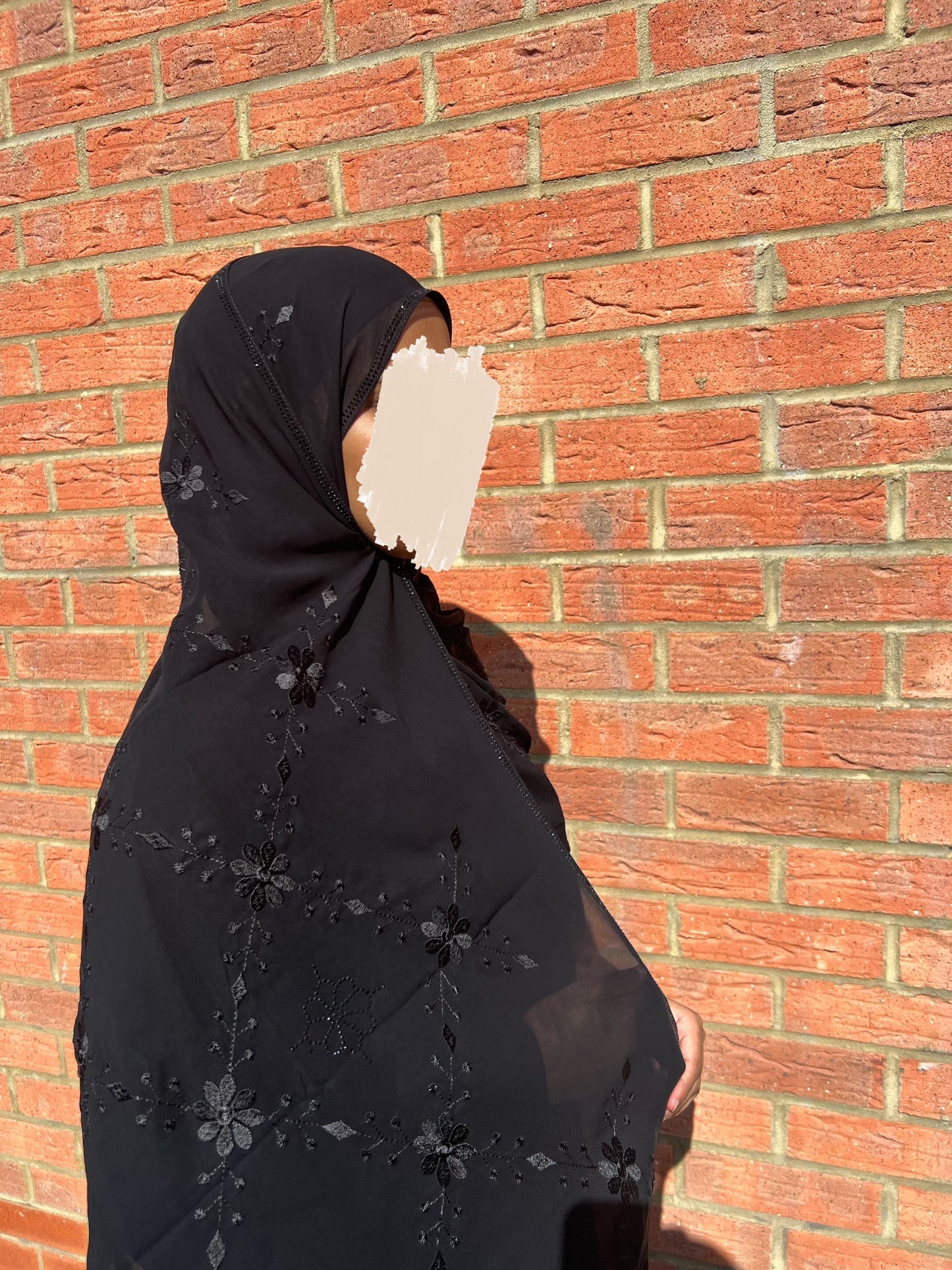 Detailed Black Hijab- Style 2